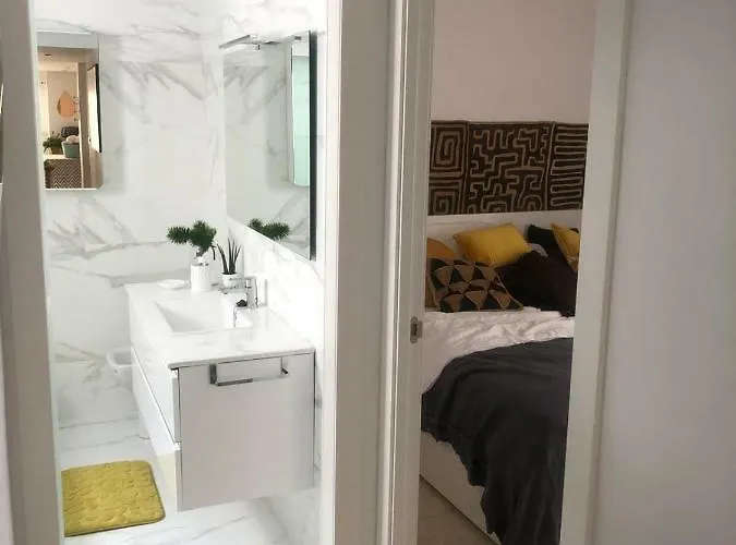 Masai Victoria Beach. A 100 Metros De La Playa. *