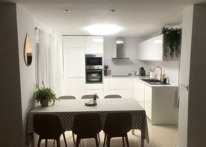 Apartment Masai Victoria Beach. A 100 Metros De La Playa.