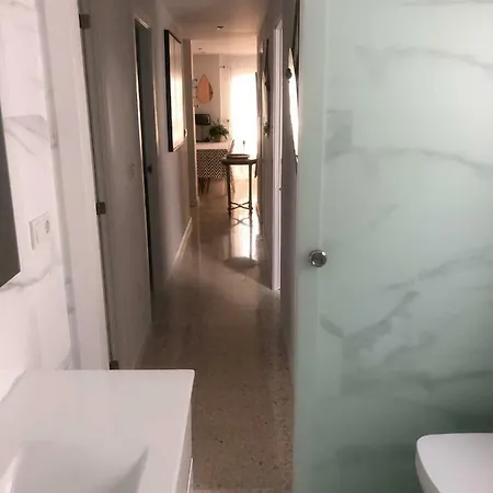 Apartment Masai Victoria Beach. A 100 Metros De La Playa. *